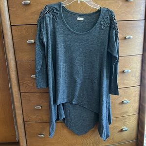 Hollister Lace shoulder multi length top